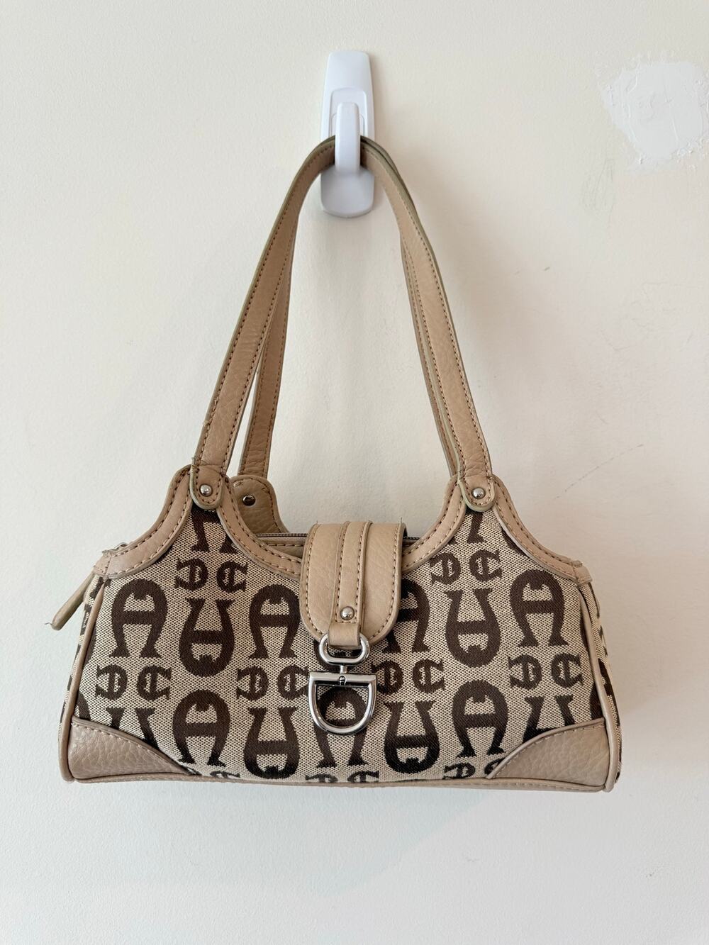 Etienne Aigner Shoulder Bag Purse Women's Tan Double Handle Signature Logo